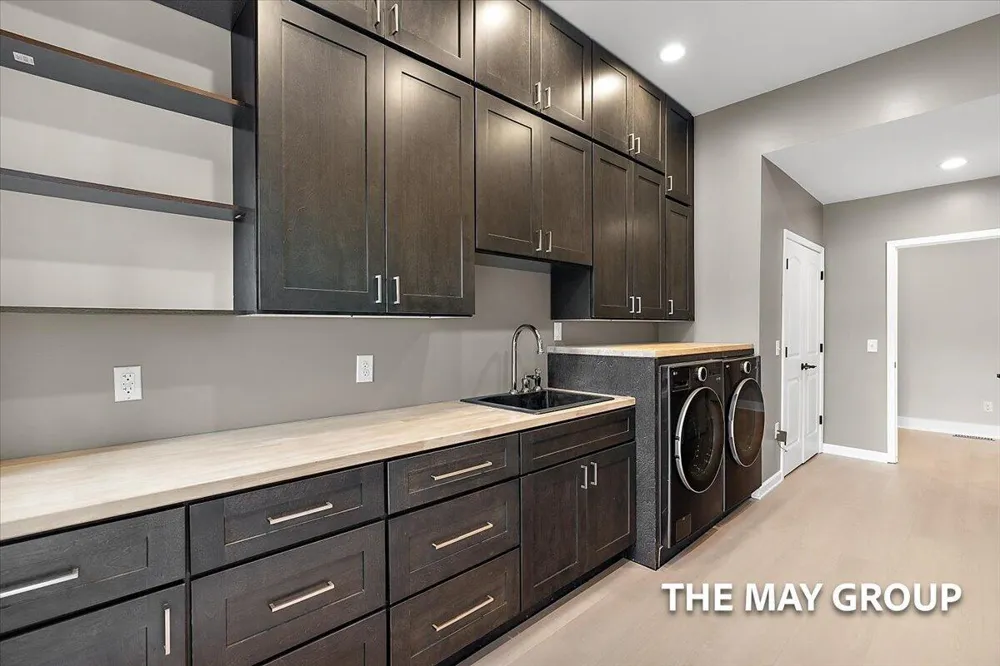 3443 Manderley Drive NE Grand Rapids, MI 49525