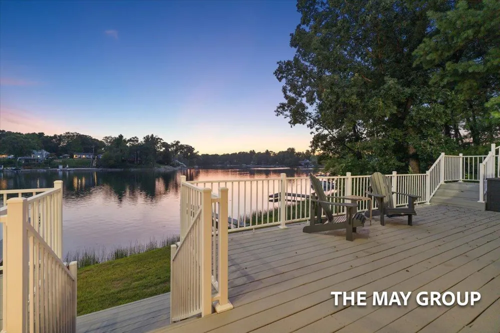 3443 Manderley Drive NE Grand Rapids, MI 49525