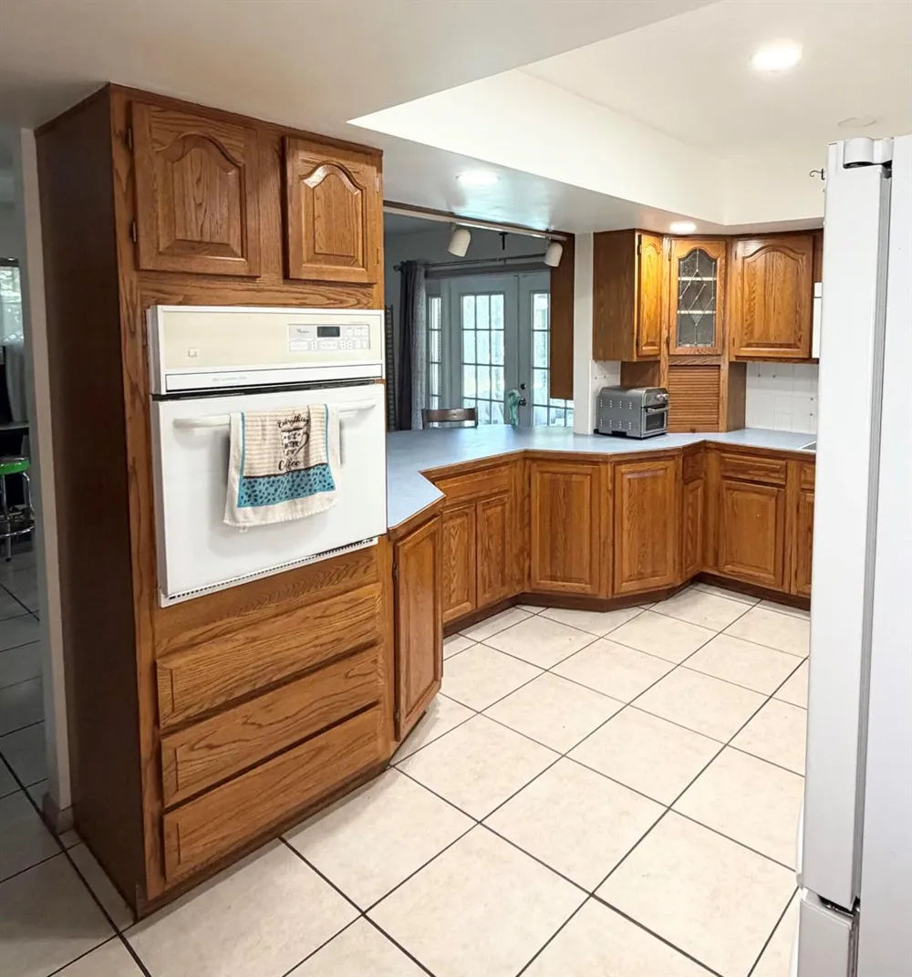 909 NE 3rd Street Belle Glade, FL 33430