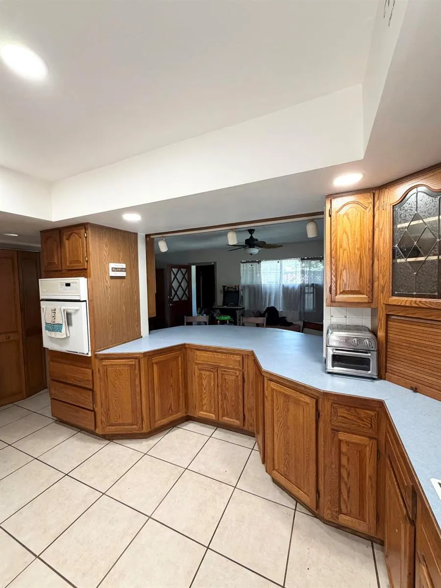 909 NE 3rd Street Belle Glade, FL 33430