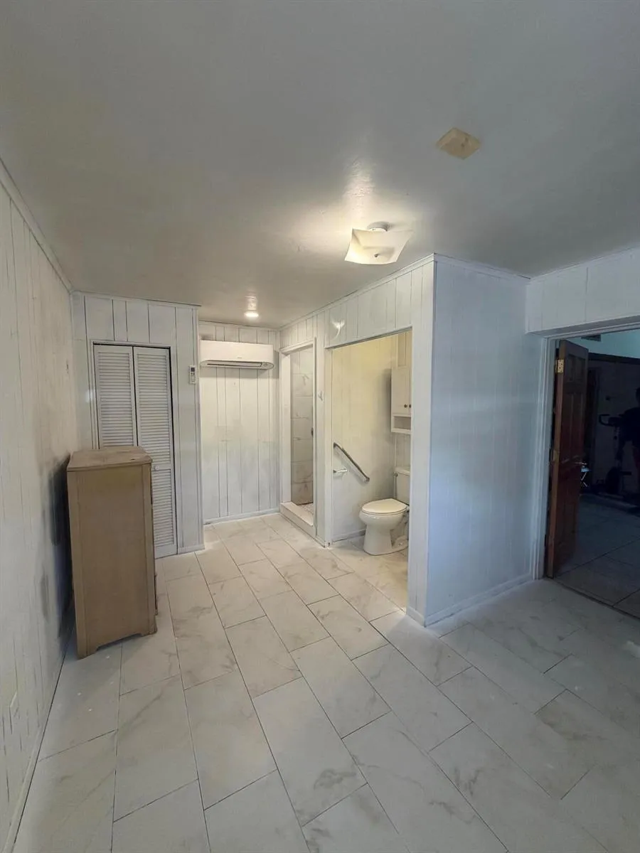 909 NE 3rd Street Belle Glade, FL 33430