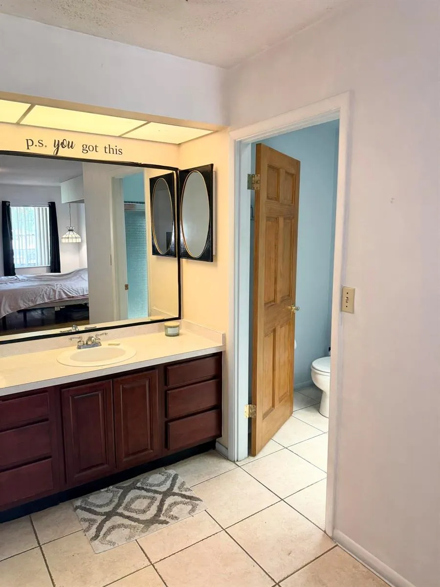 909 NE 3rd Street Belle Glade, FL 33430