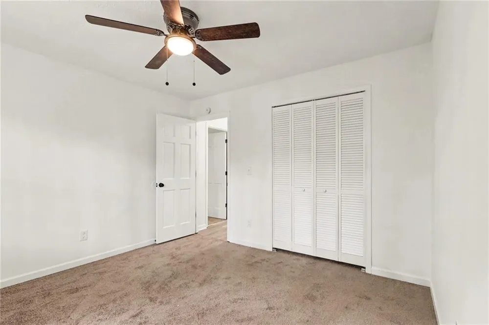 1915 Lisa Lane Riverdale, GA 30296