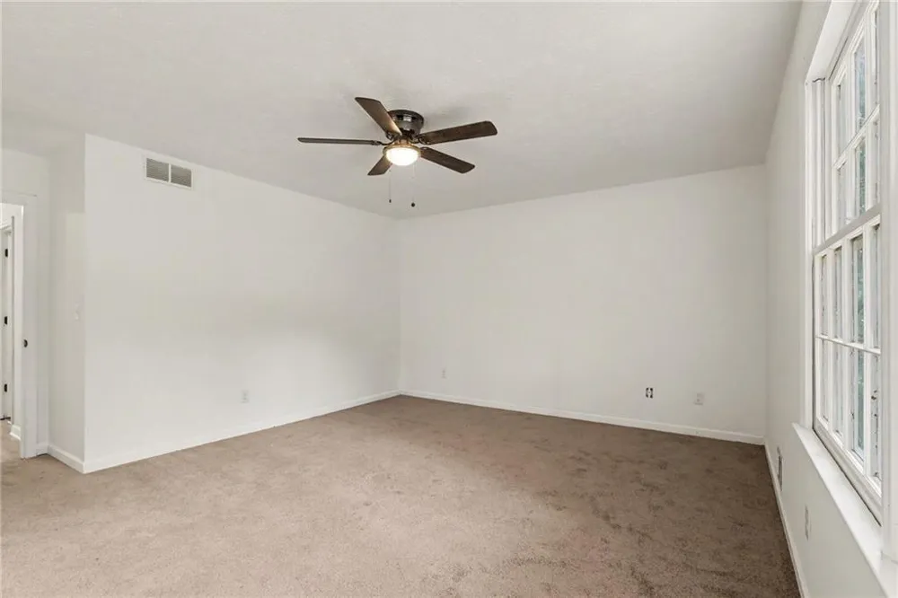 1915 Lisa Lane Riverdale, GA 30296
