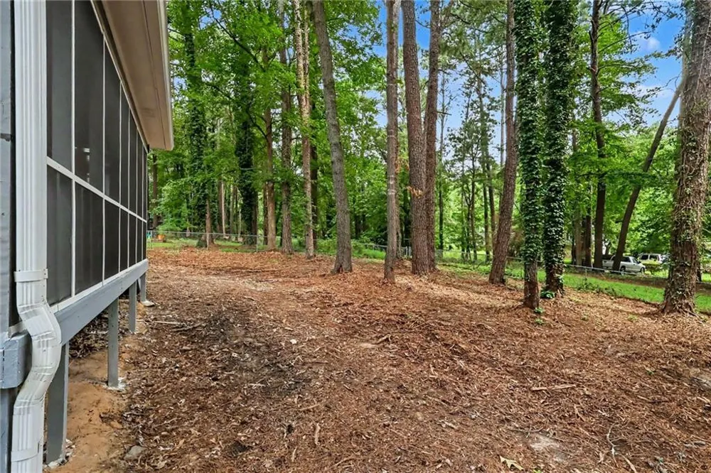 1915 Lisa Lane Riverdale, GA 30296