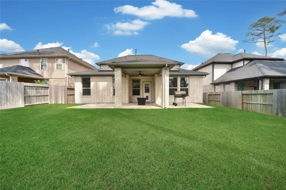 331 Silver Carp Trail Willis, TX 77318
