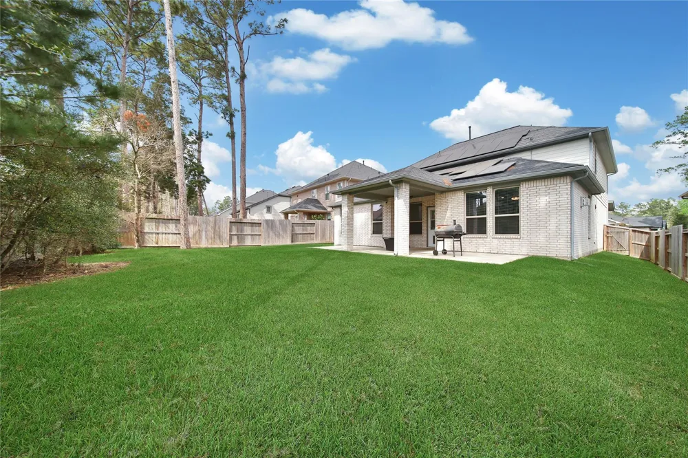 331 Silver Carp Trail Willis, TX 77318