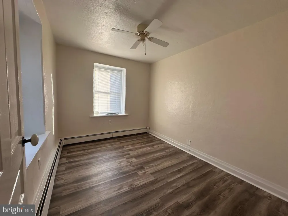 1815 KRATZ ROAD #B Perkiomenville, PA 18074