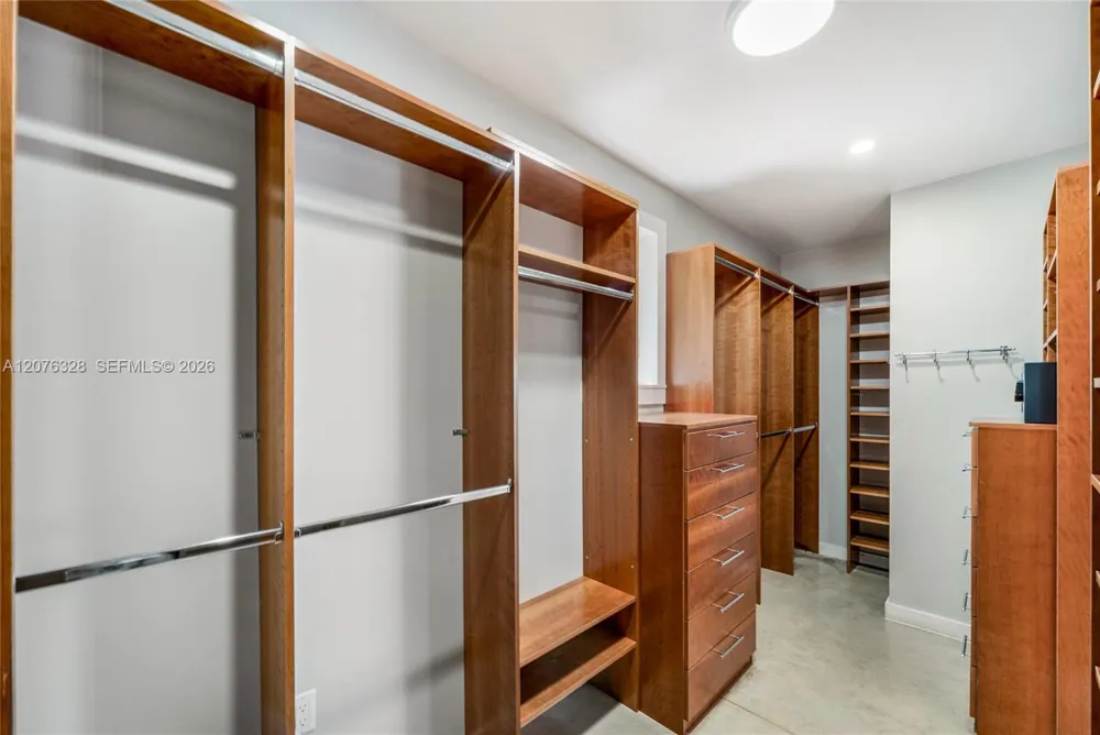 100 Sarto Ave Coral Gables, FL 33134