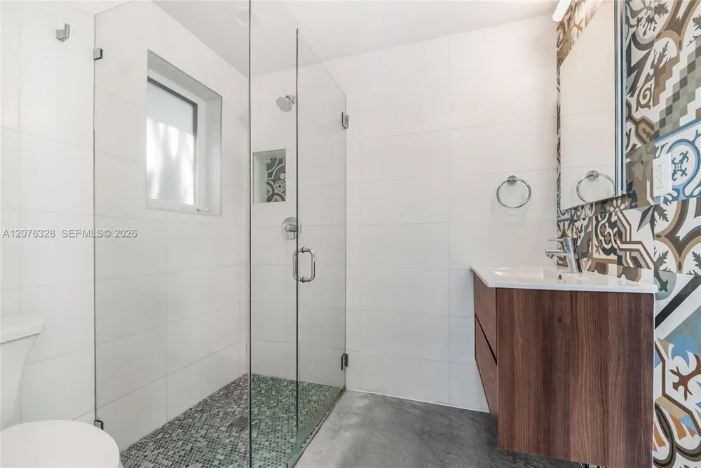 100 Sarto Ave Coral Gables, FL 33134
