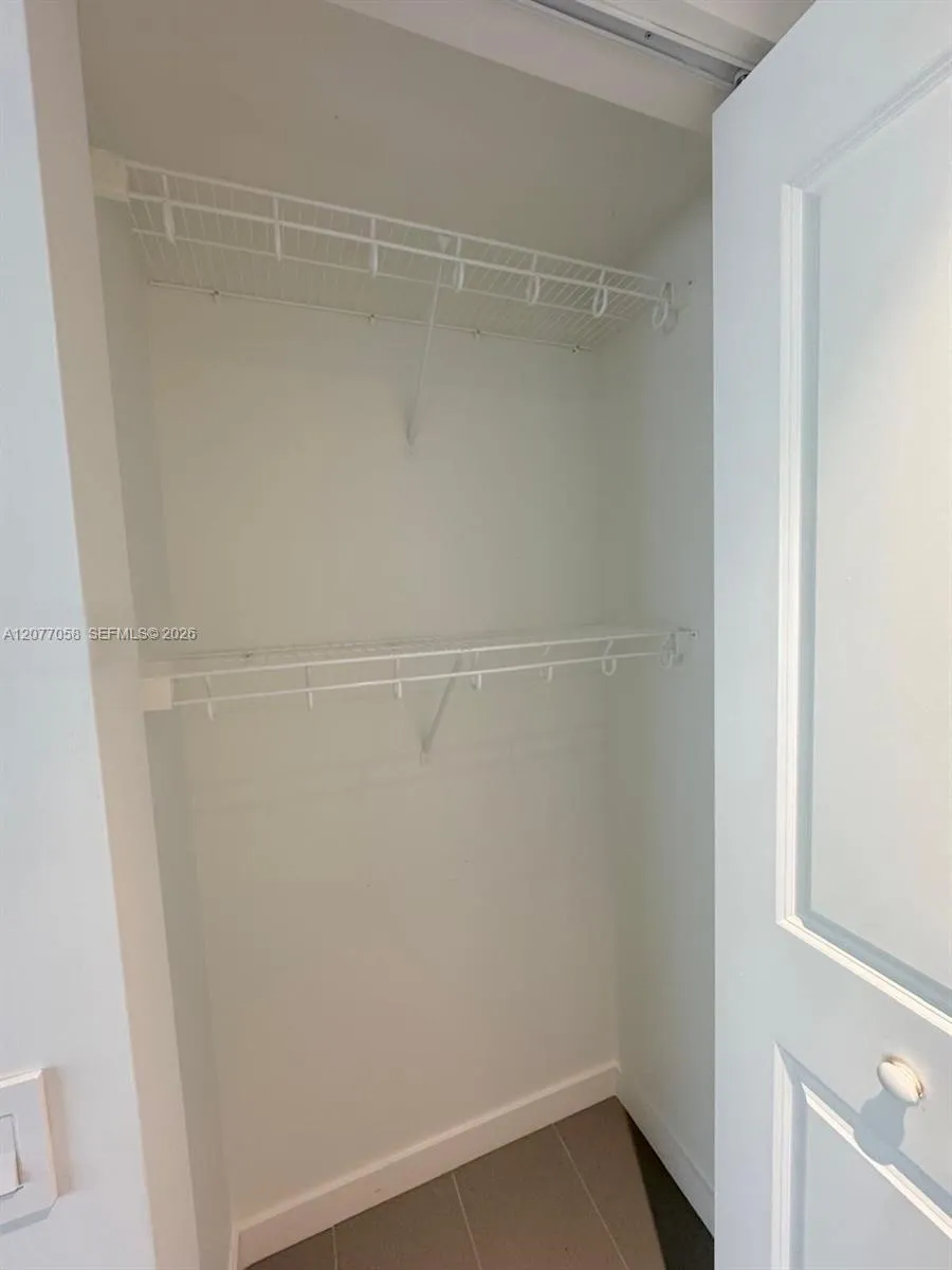 1600 NE 1st Ave #1919 Miami, FL 33132