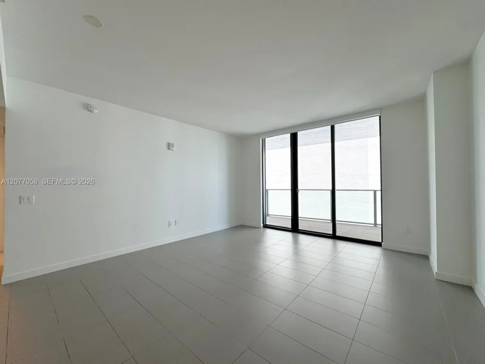 1600 NE 1st Ave #1919 Miami, FL 33132