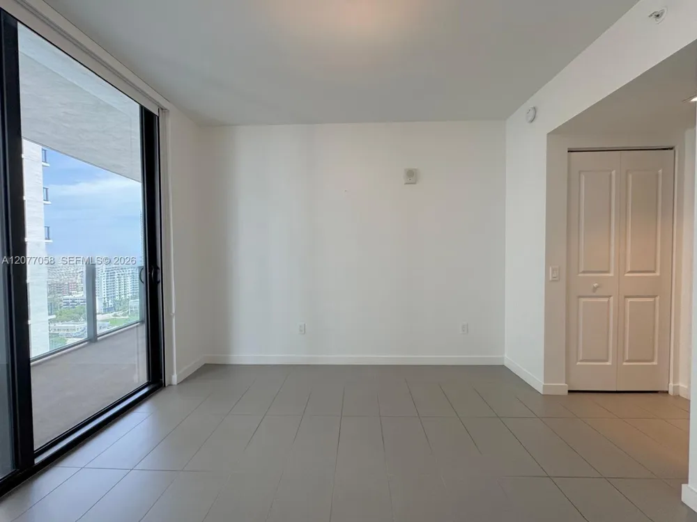 1600 NE 1st Ave #1919 Miami, FL 33132