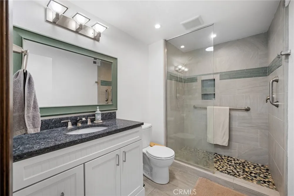 27403 Garza Drive Saugus, CA 91350