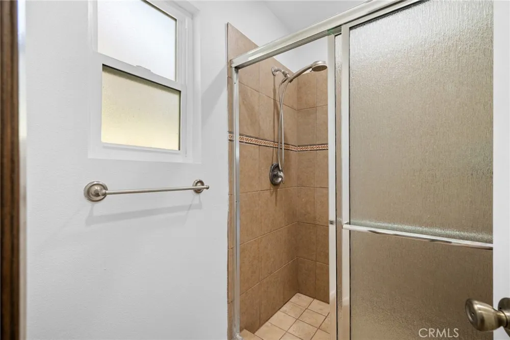 27403 Garza Drive Saugus, CA 91350