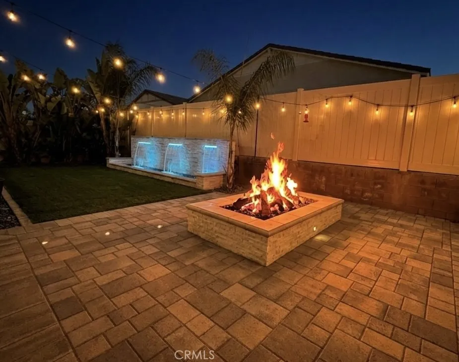 2323 Palmer Corona, CA 92883