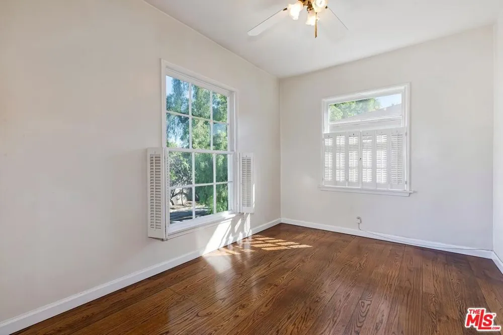 311 CHURCH LANE Los Angeles, CA 90049