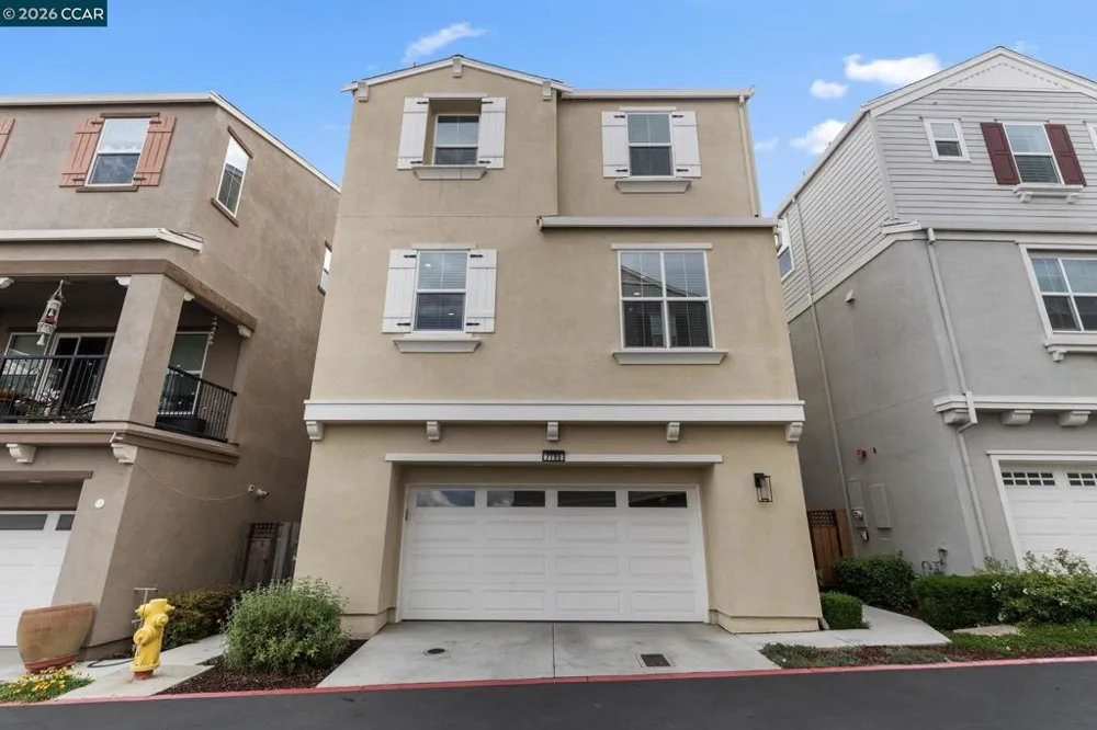 7195 Calistoga Ln Dublin, CA 94568