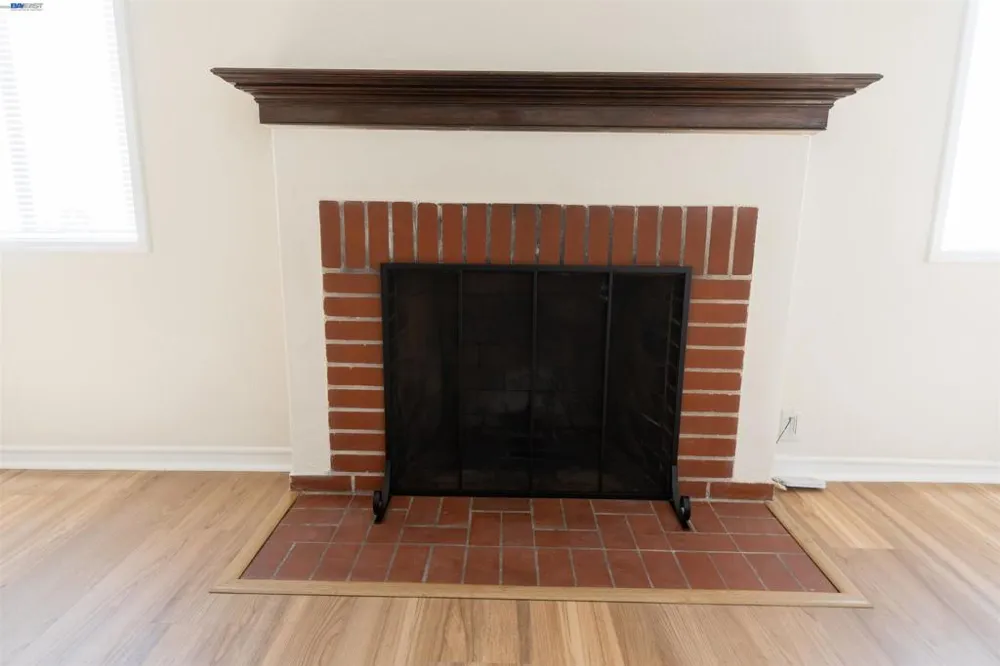 365 Lorraine San Leandro, CA 94577