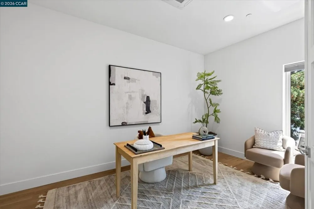 210 Lafayette Cir #302 Lafayette, CA 94549