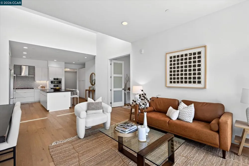 210 Lafayette Cir #302 Lafayette, CA 94549