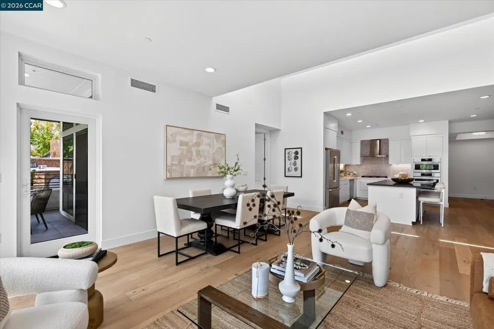 210 Lafayette Cir #302 Lafayette, CA 94549