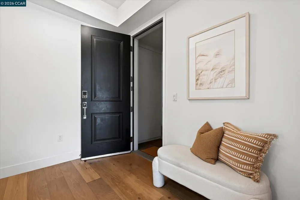 210 Lafayette Cir #302 Lafayette, CA 94549