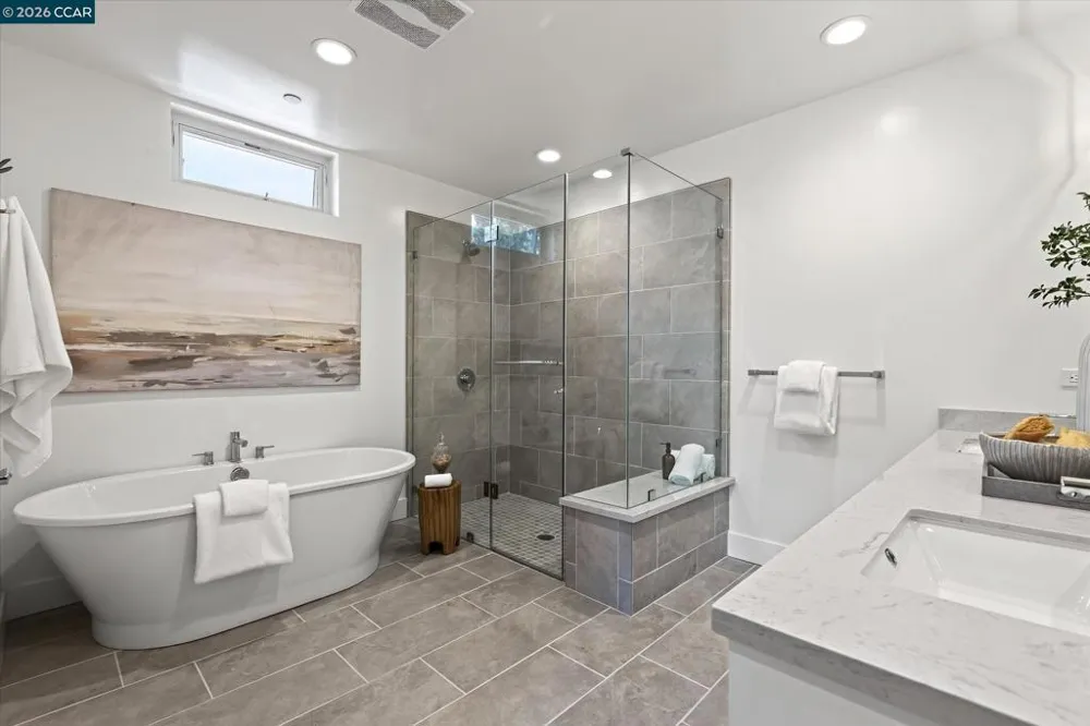 210 Lafayette Cir #302 Lafayette, CA 94549