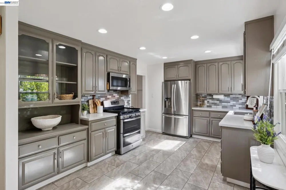15040 Costela St San Leandro, CA 94579