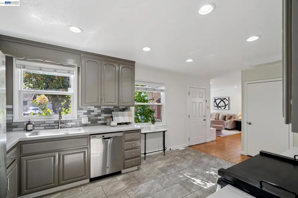 15040 Costela St San Leandro, CA 94579