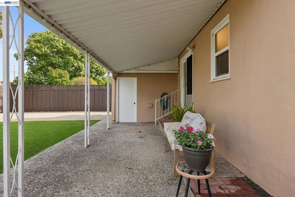 15040 Costela St San Leandro, CA 94579