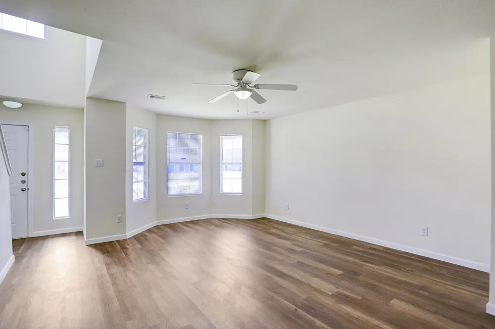 23339 High Point Street Prairie View, TX 77445