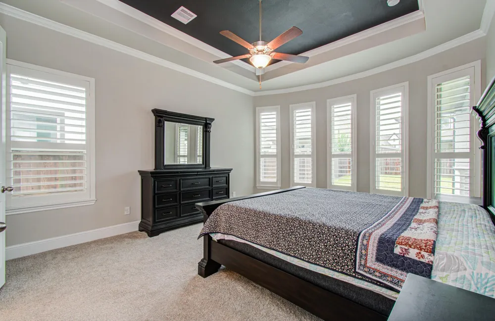 10015 Crescent Wood Drive Missouri City, TX 77459