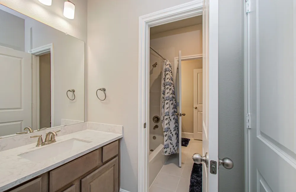10015 Crescent Wood Drive Missouri City, TX 77459