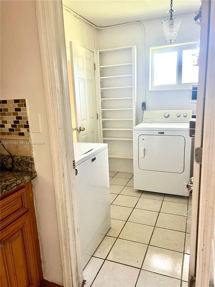 106 32nd Ave Hollywood, FL 33021