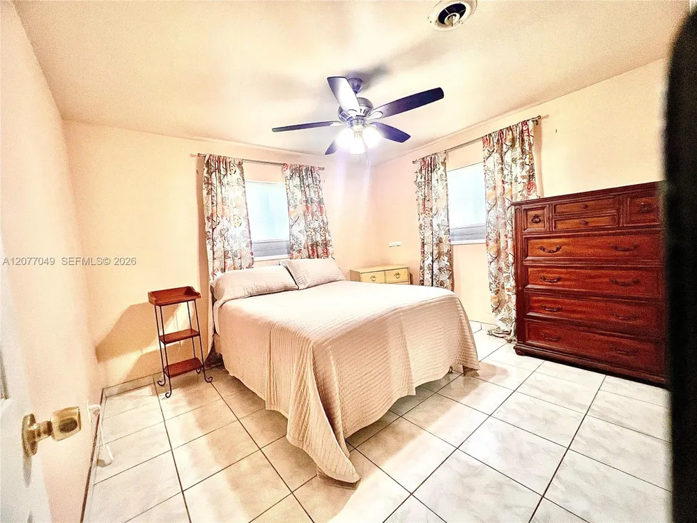 106 32nd Ave Hollywood, FL 33021