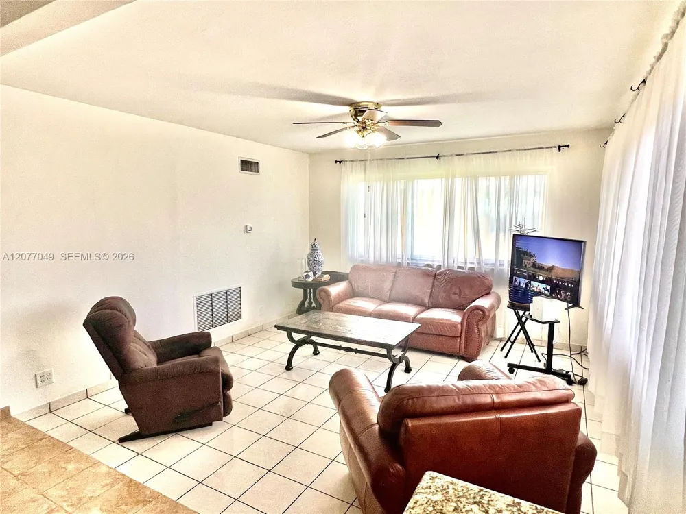 106 32nd Ave Hollywood, FL 33021