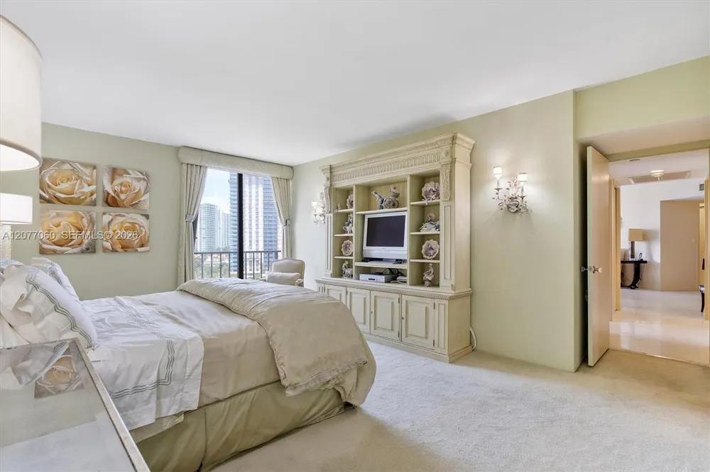 19355 Turnberry Way #8B Aventura, FL 33180