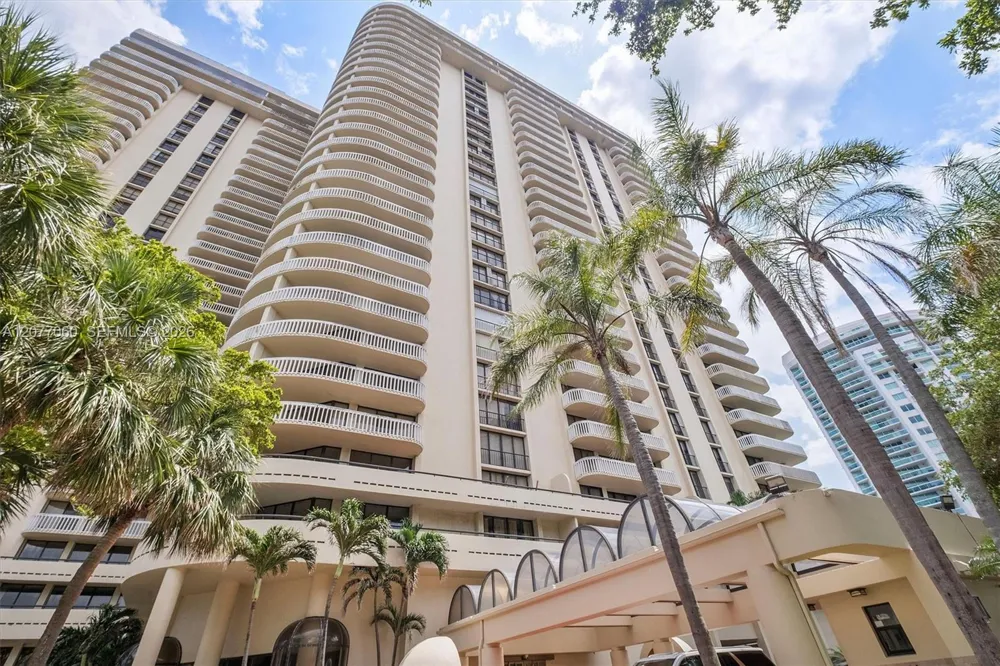 19355 Turnberry Way #8B Aventura, FL 33180