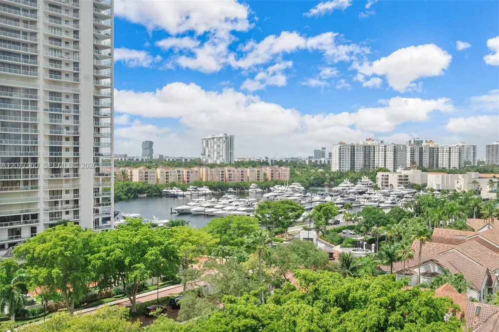 19355 Turnberry Way #8B Aventura, FL 33180