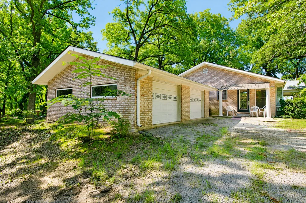 3260 Howard Road Beggs, OK 74421