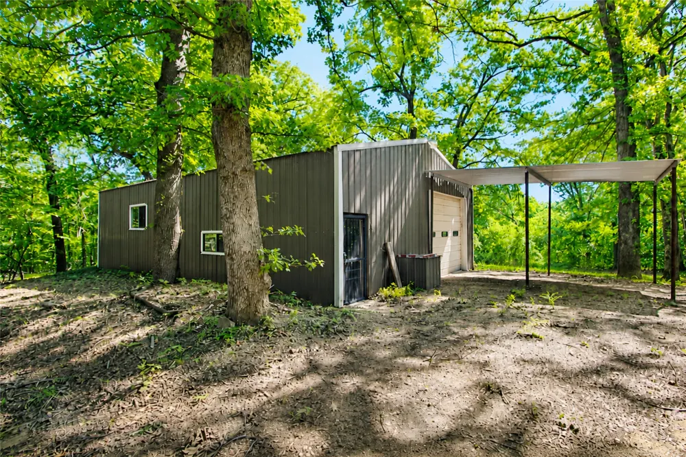 3260 Howard Road Beggs, OK 74421