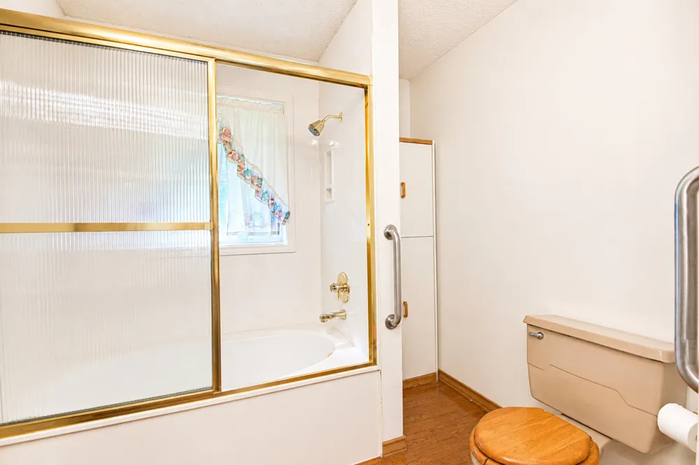 3260 Howard Road Beggs, OK 74421