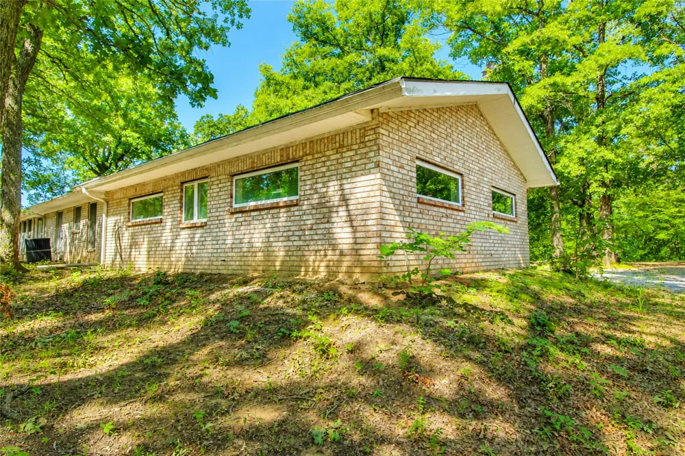 3260 Howard Road Beggs, OK 74421
