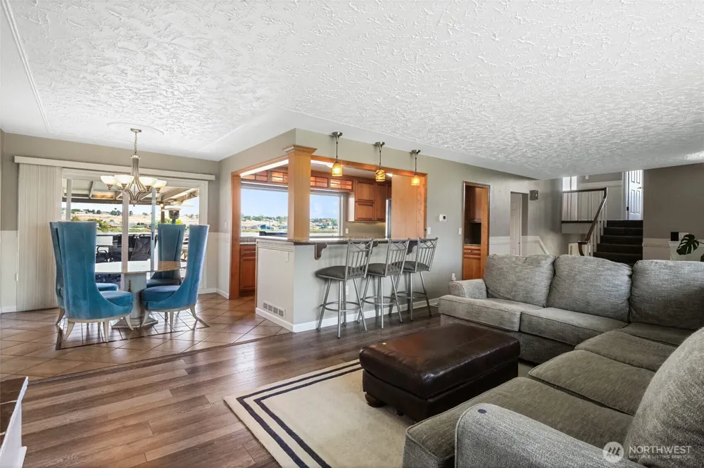 1345 W Lakeside Drive Moses Lake, WA 98837
