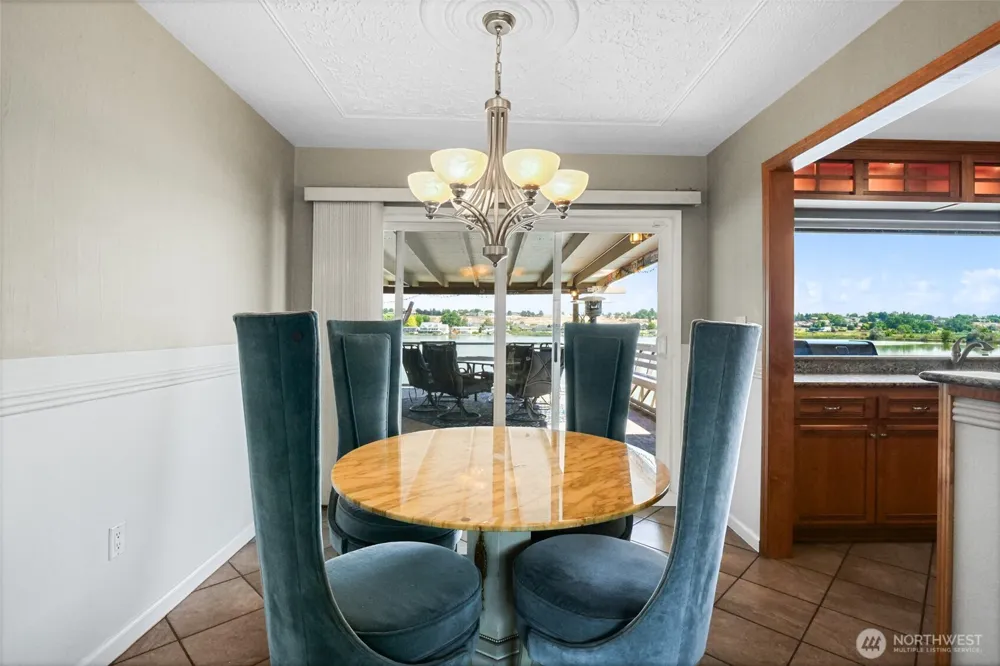 1345 W Lakeside Drive Moses Lake, WA 98837