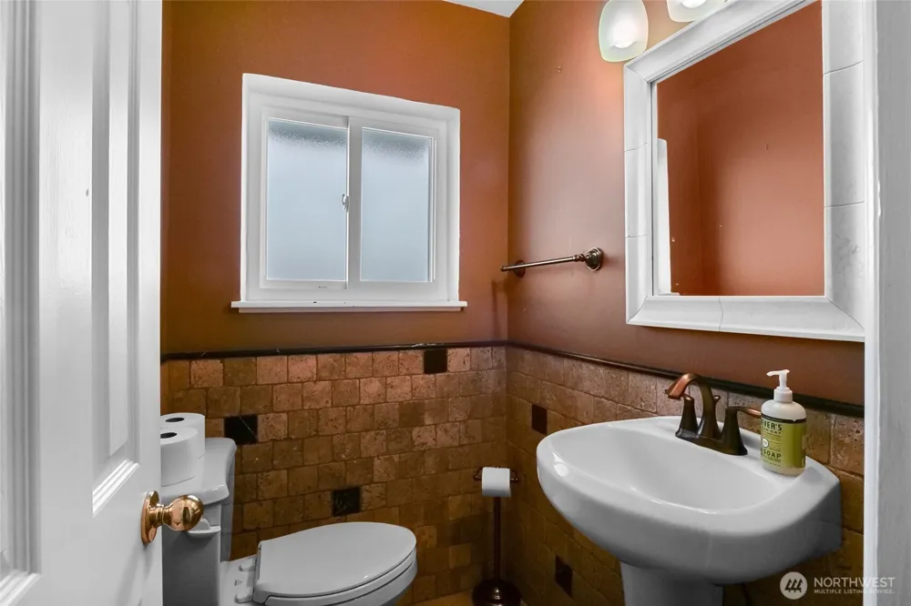 1345 W Lakeside Drive Moses Lake, WA 98837