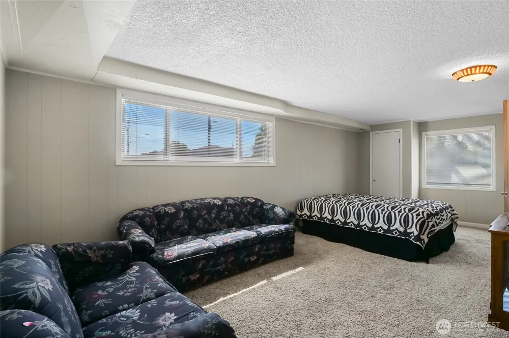 1345 W Lakeside Drive Moses Lake, WA 98837