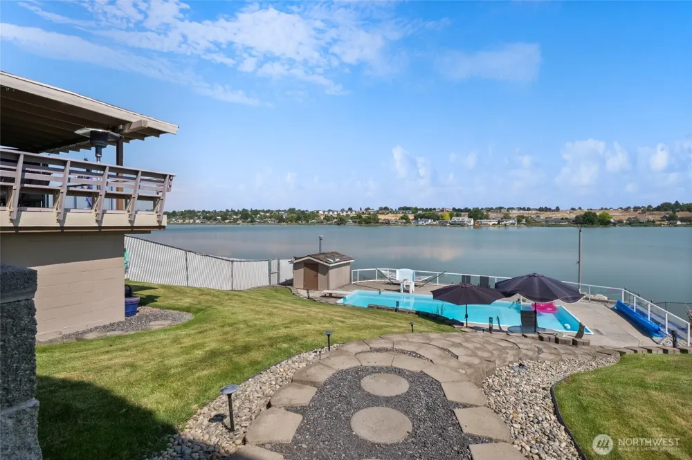 1345 W Lakeside Drive Moses Lake, WA 98837