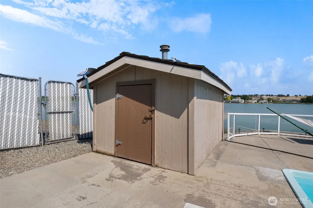 1345 W Lakeside Drive Moses Lake, WA 98837